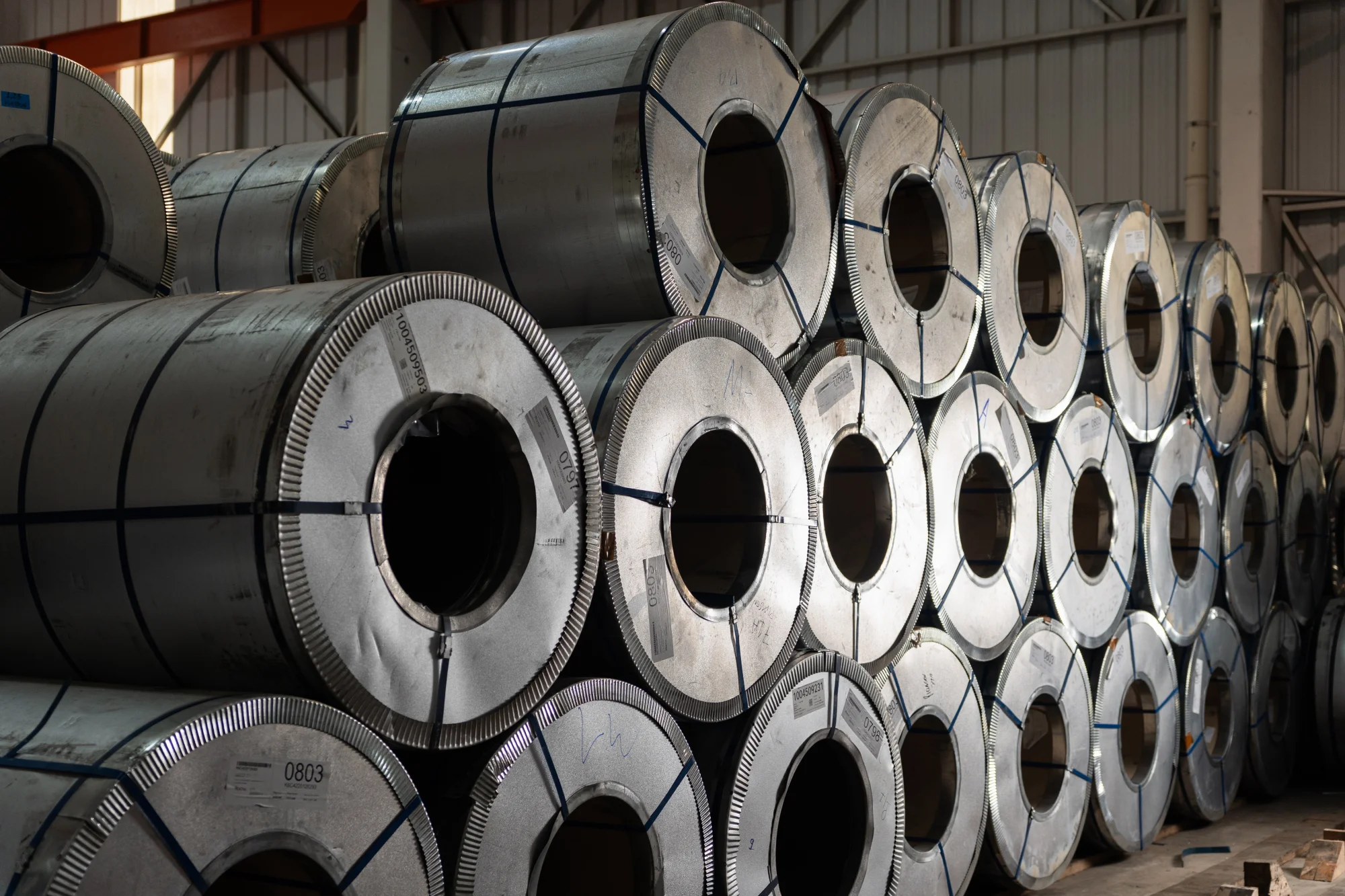 bobinas-de-aco-processamento-armazenamento-industrial